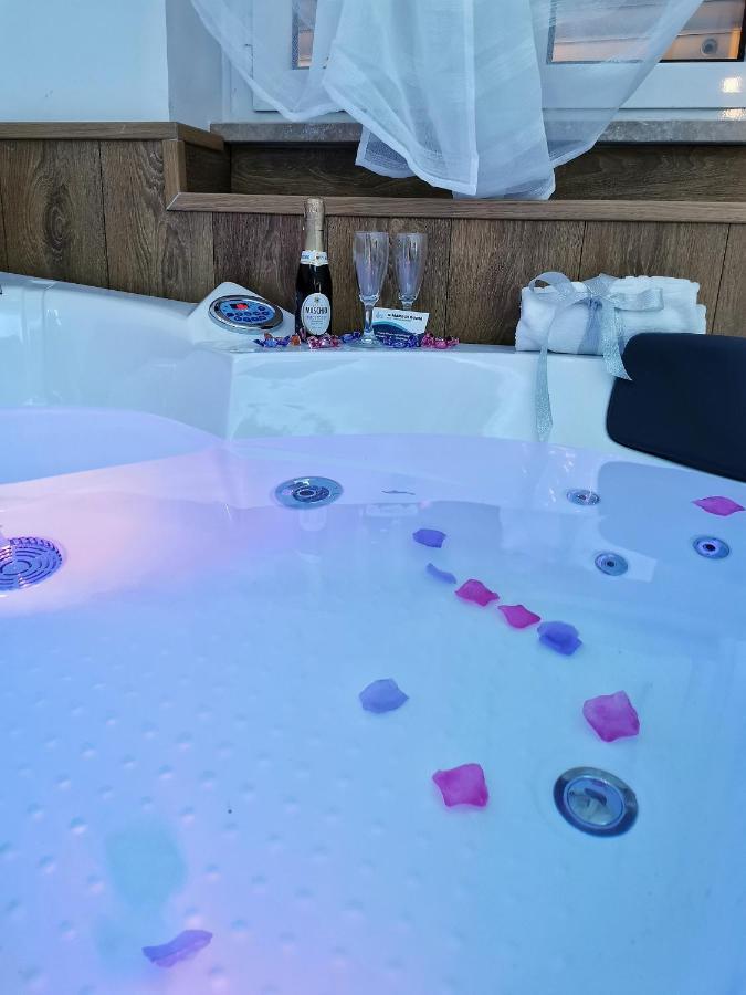 Il Mare Di Roma Deluxe Hotel Lido di Ostia Eksteriør billede