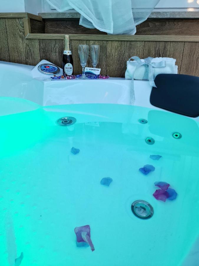 Il Mare Di Roma Deluxe Hotel Lido di Ostia Eksteriør billede