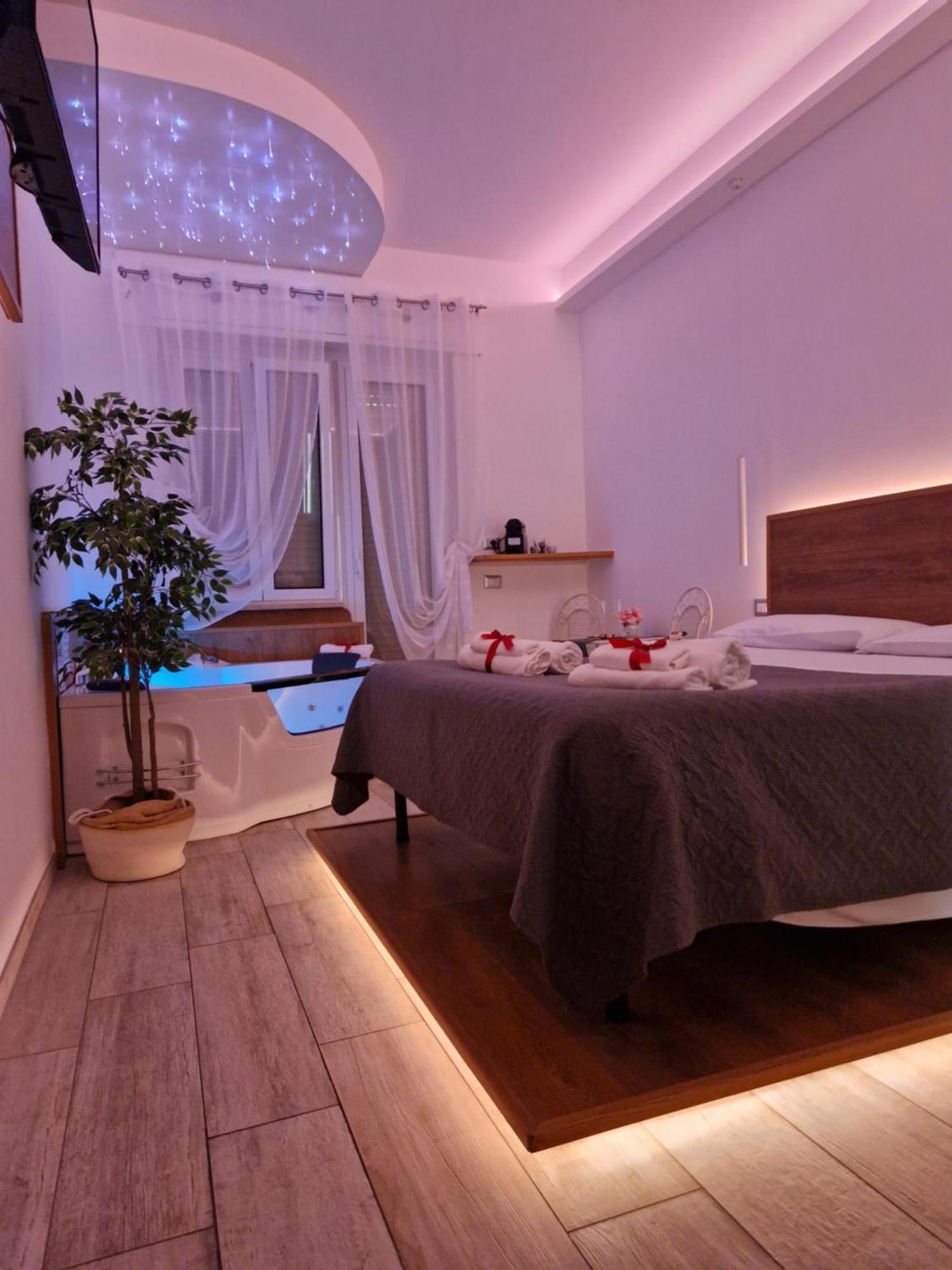 Il Mare Di Roma Deluxe Hotel Lido di Ostia Eksteriør billede